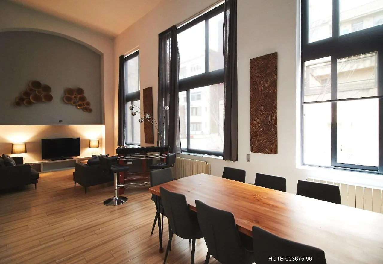 Alcam Alio Cine Apartment Barcelona