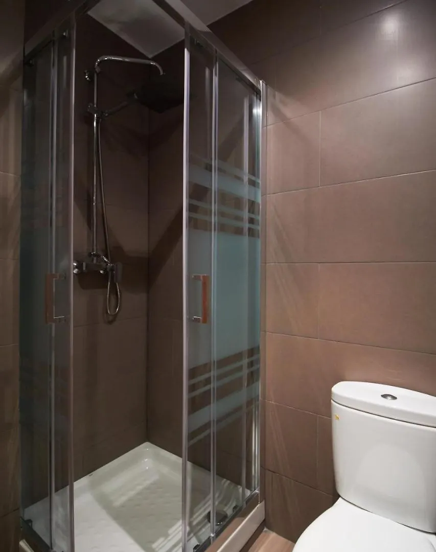 Alcam Alio Cine Apartment Barcelona