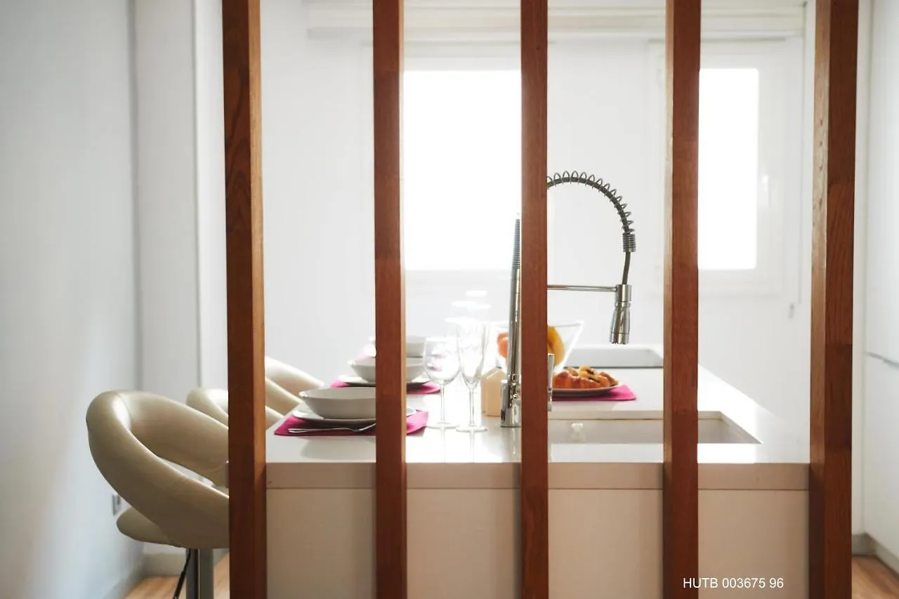 Alcam Alio Cine Apartment Barcelona Spain