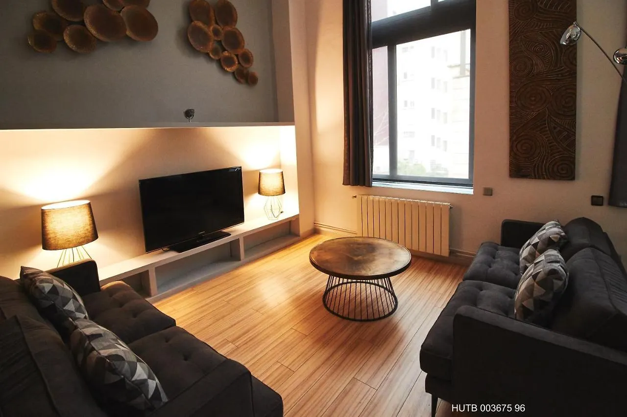 Alcam Alio Cine Apartment Barcelona Spain