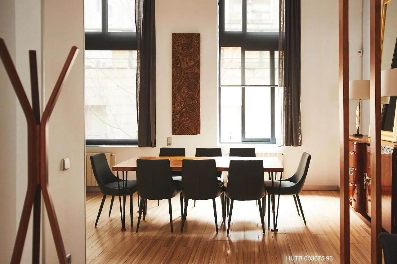 Alcam Alio Cine Apartment Barcelona